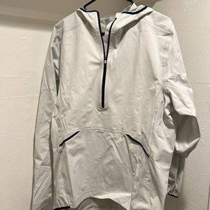 On Running Men's White Anorak Size M Never Worn